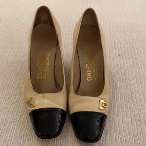 Salvatore Ferragamo Vara-style pumps